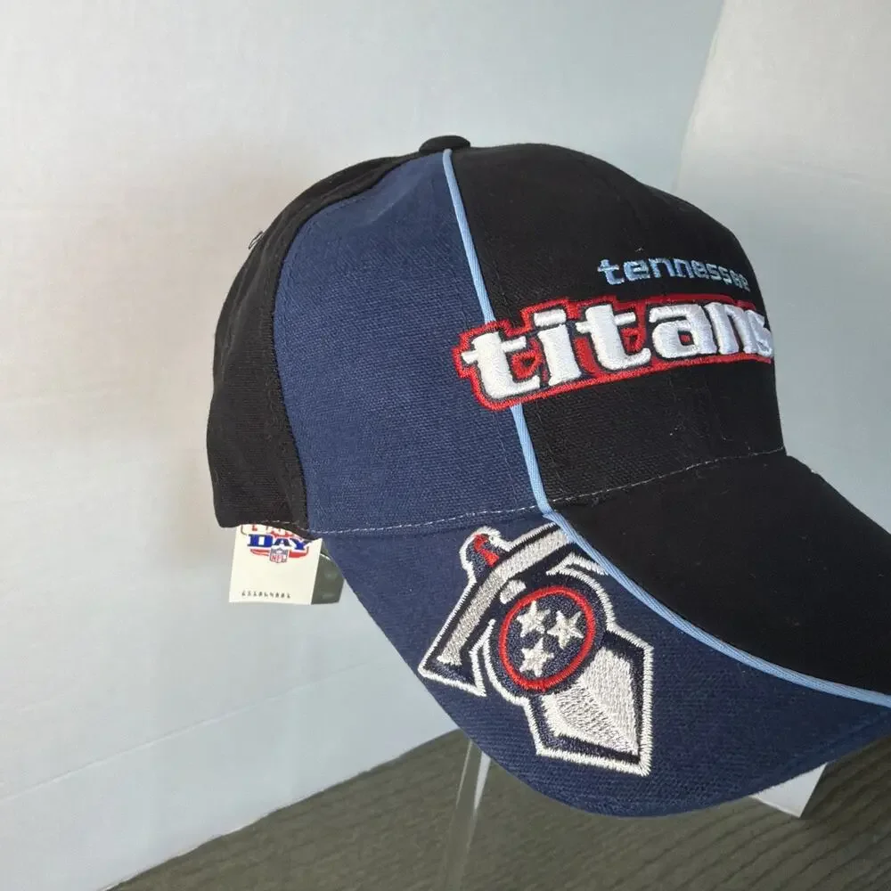 Tennessee Titans Hat/Cap. NFL Official. Adjustable. New W/Tags. Black-Multi.